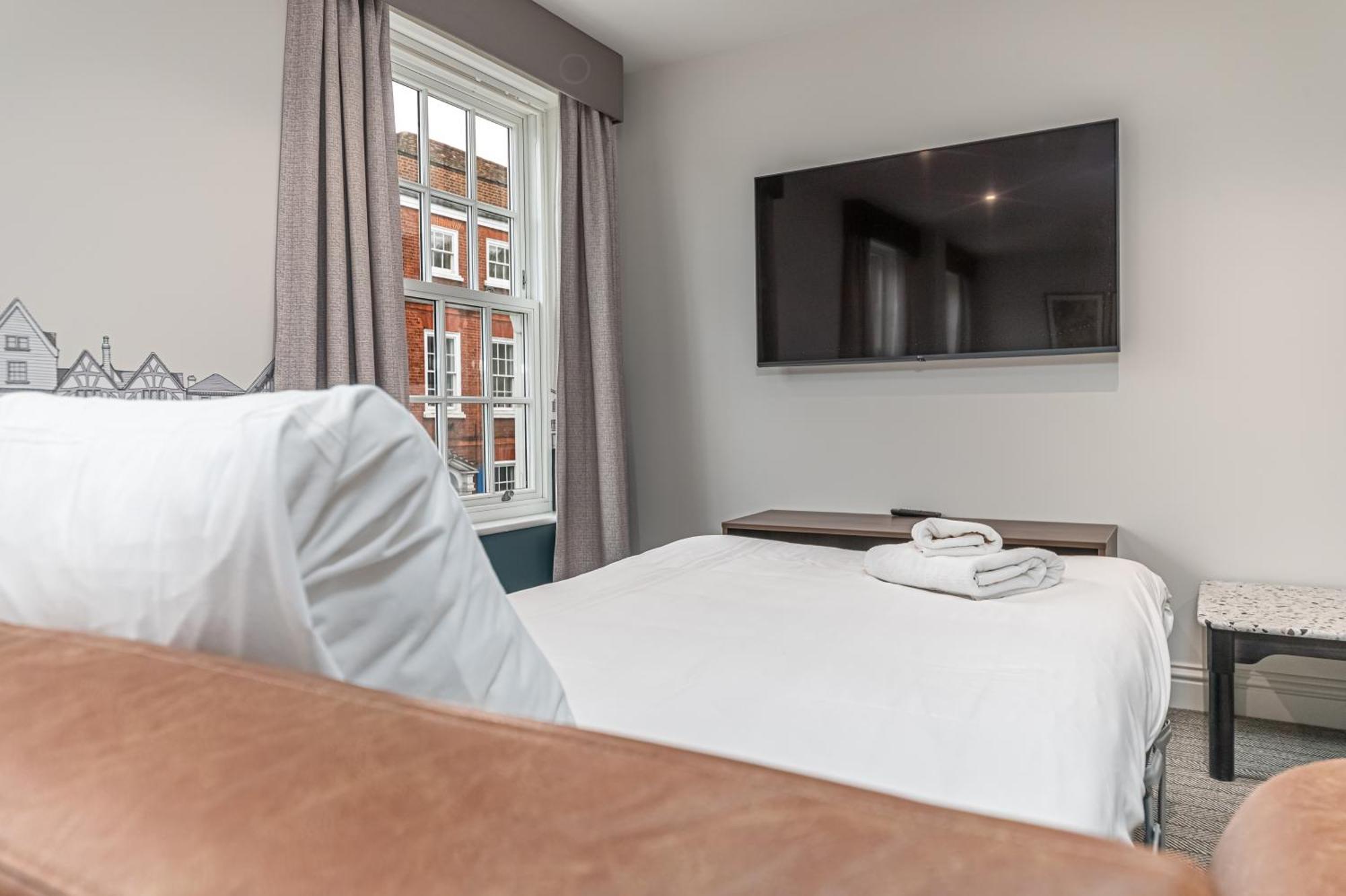 Mercure Salisbury White Hart Hotel & Apartments Extérieur photo